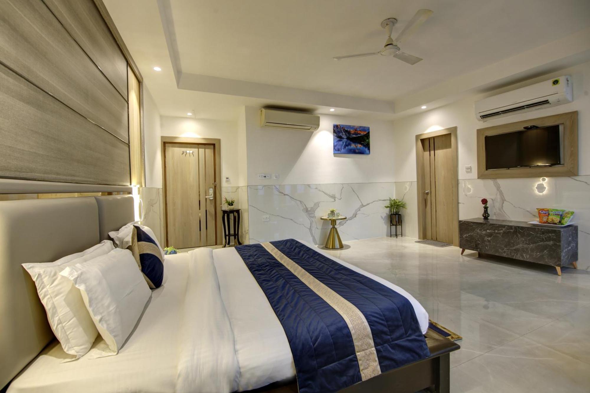 Hotel Delhi 37 By Star Group Near Delhi Airport Nova Deli Exterior foto
