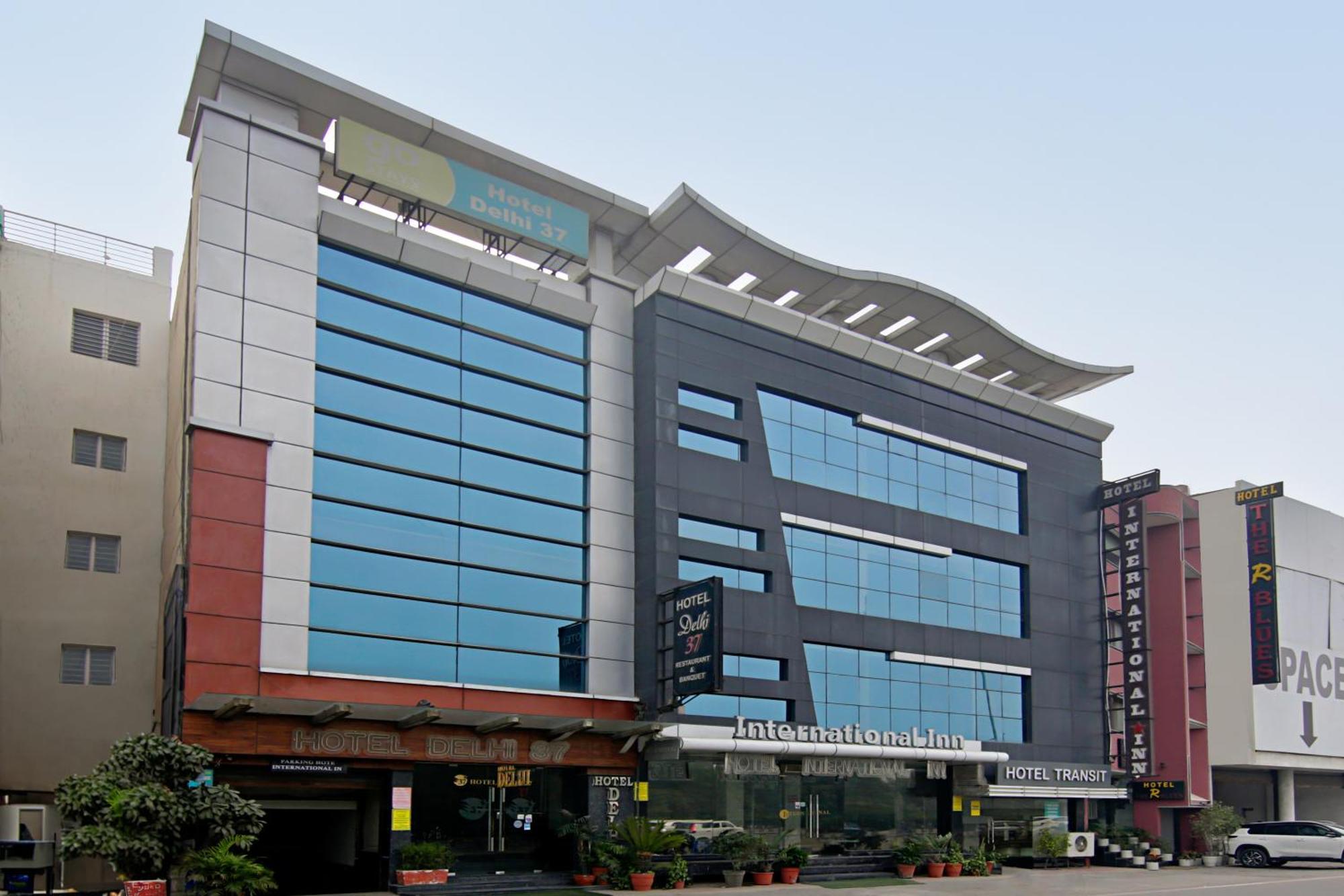 Hotel Delhi 37 By Star Group Near Delhi Airport Nova Deli Exterior foto