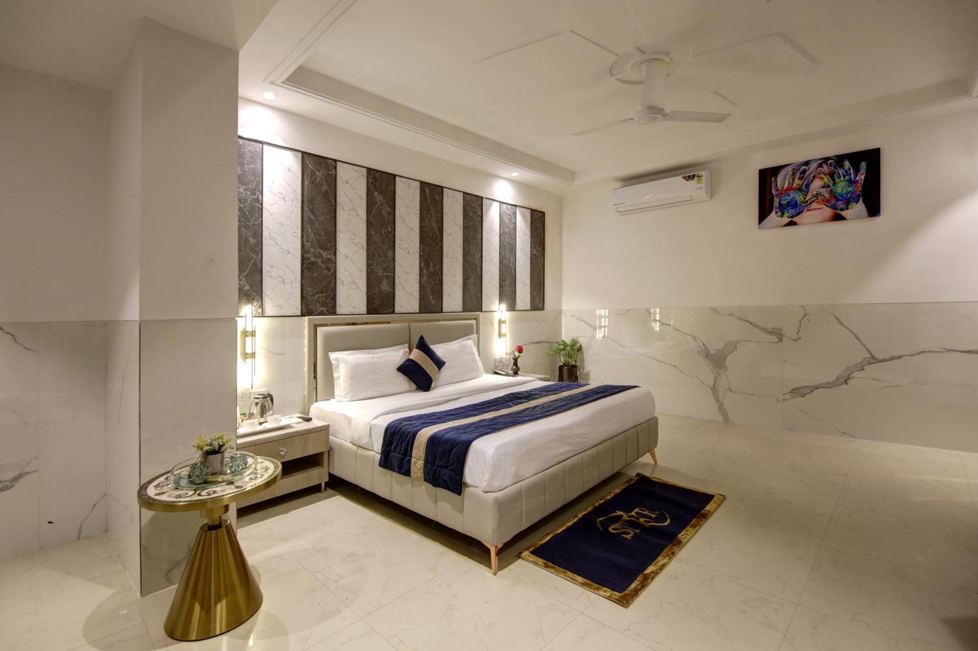 Hotel Delhi 37 By Star Group Near Delhi Airport Nova Deli Exterior foto